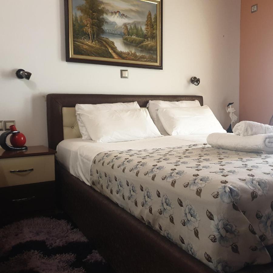 Apartment Rina Саранде Екстериор снимка