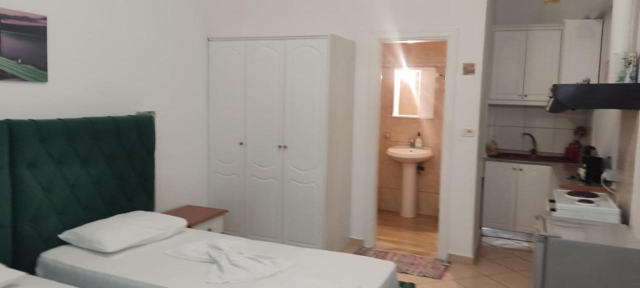 Apartment Rina Саранде Екстериор снимка