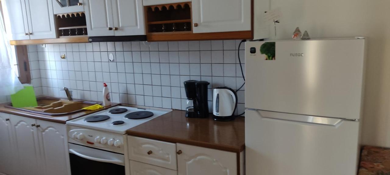 Apartment Rina Саранде Екстериор снимка