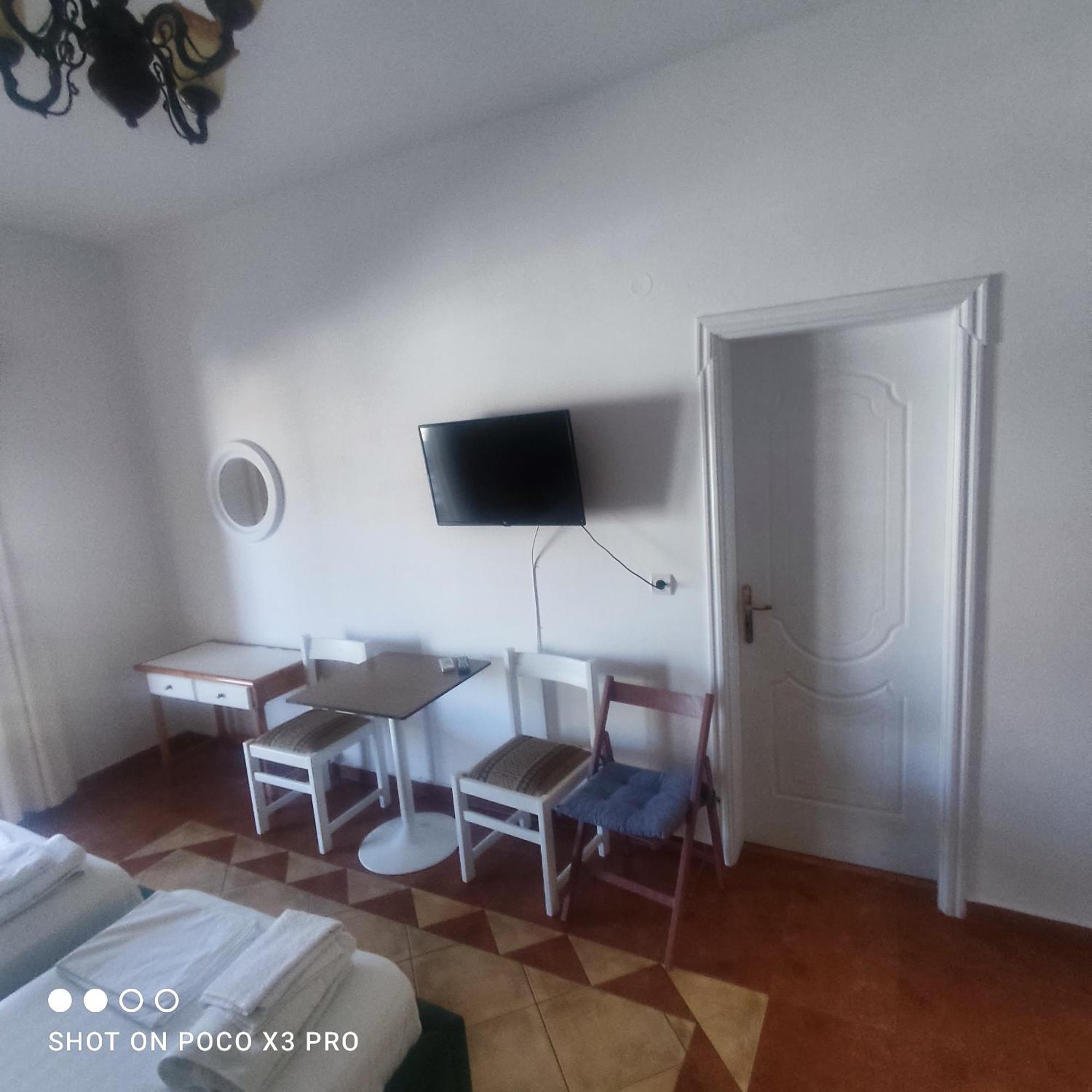 Apartment Rina Саранде Екстериор снимка