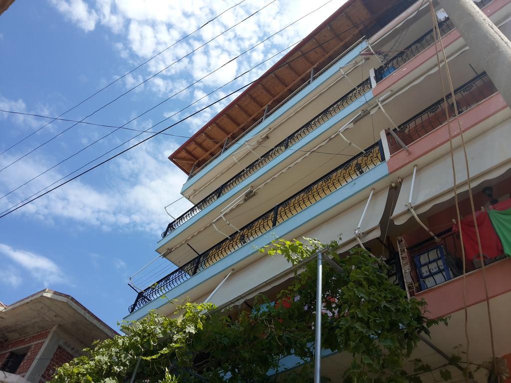 Apartment Rina Саранде Екстериор снимка